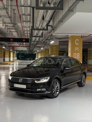 Volkswagen Passat-4