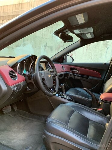 Chevrolet Cruze-6
