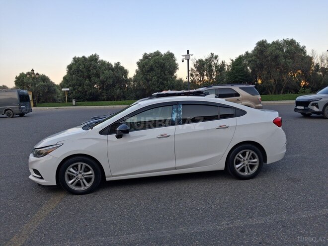 Chevrolet Cruze-2