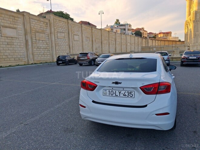 Chevrolet Cruze-6