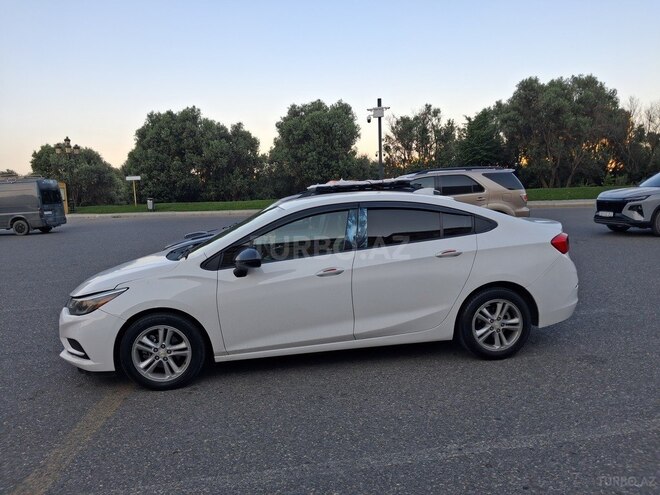 Chevrolet Cruze-3