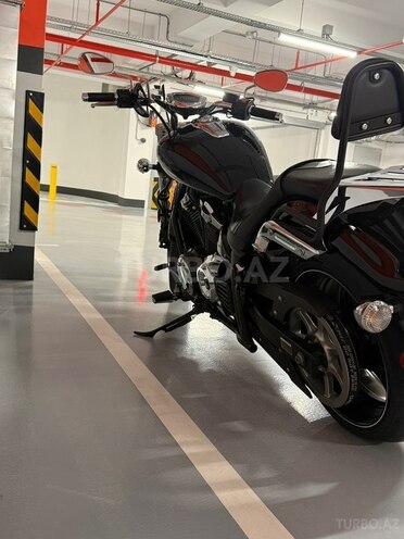 Yamaha Stryker-4