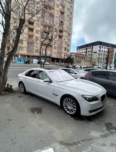 BMW 750-5