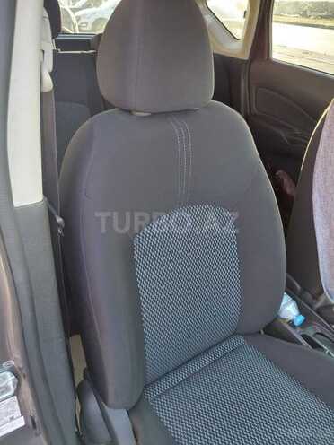 Nissan Note-13