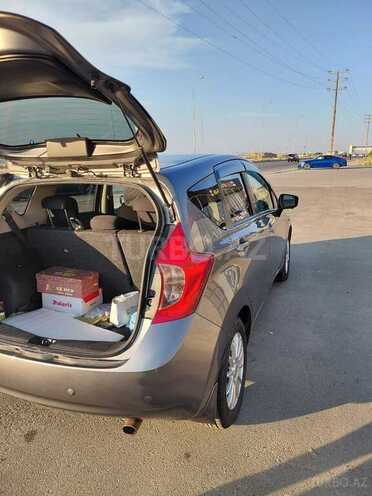 Nissan Note-5