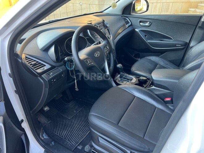 Hyundai Santa Fe-8