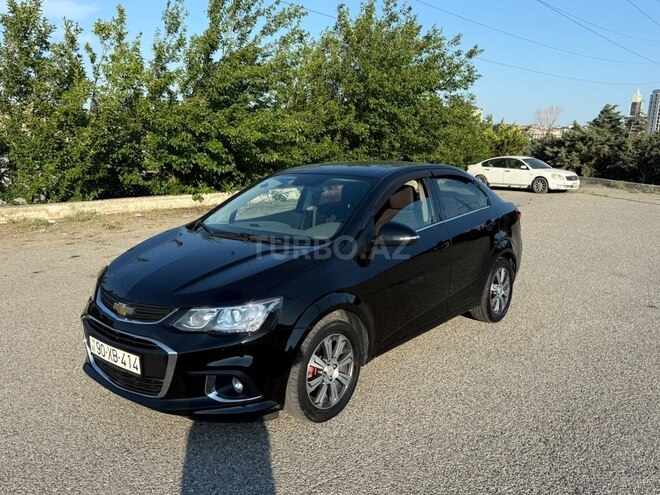 Chevrolet Aveo-8