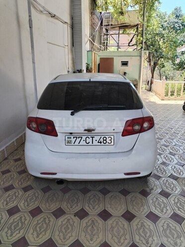 Chevrolet Lacetti-3