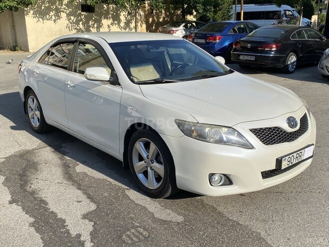 Toyota Camry-4