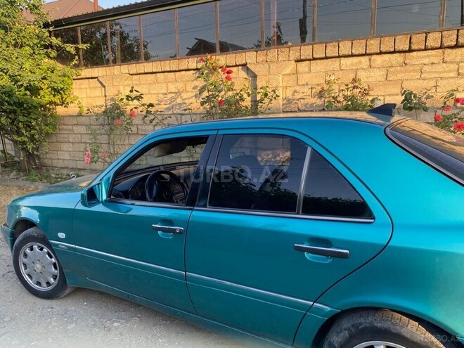 Mercedes C 240-4