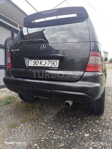 Mercedes ML 270-6