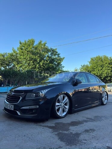 Chevrolet Cruze-1