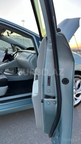 Toyota Prius-20