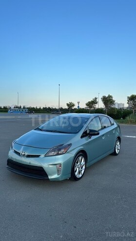 Toyota Prius-6