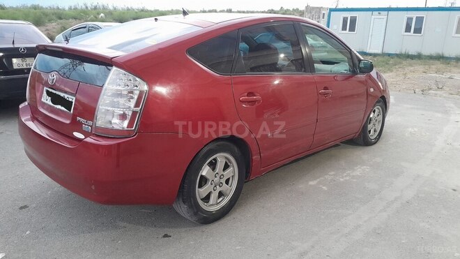 Toyota Prius-4
