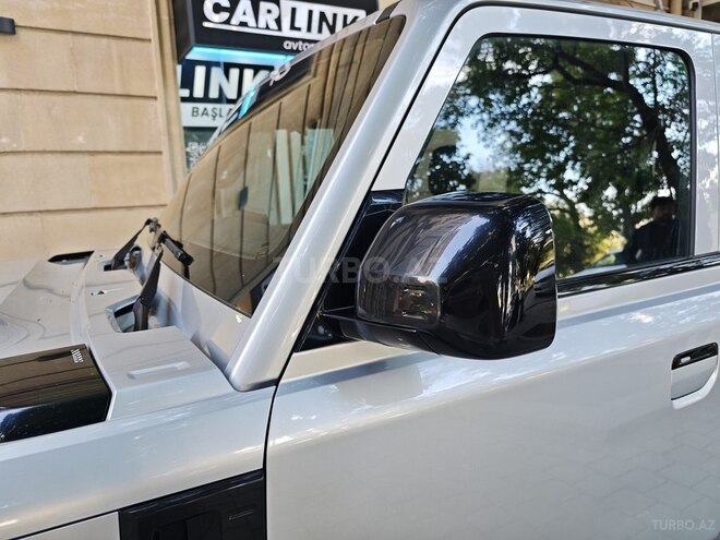 iCar V23-8