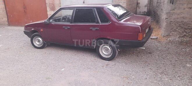 LADA (VAZ) 21099-8