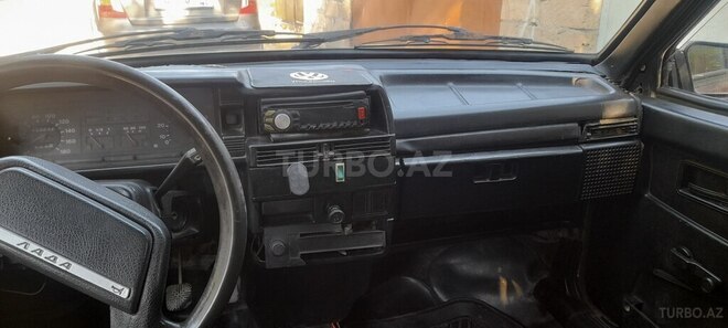LADA (VAZ) 21099-9