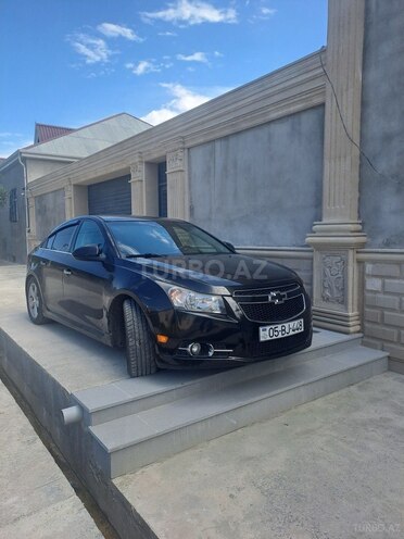 Chevrolet Cruze-1