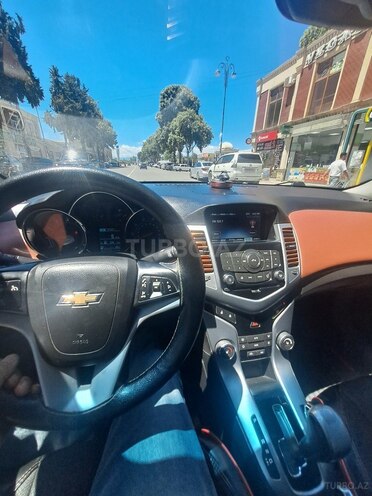 Chevrolet Cruze-3