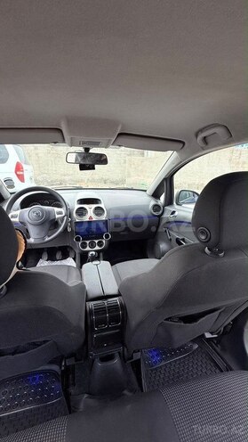 Opel Corsa-3