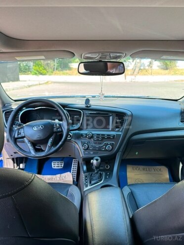 Kia Optima-16