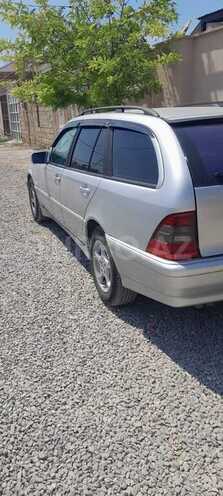 Mercedes C 200-2