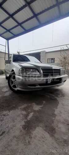 Mercedes C 200-12