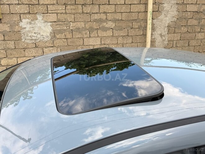 Hyundai Elantra-11