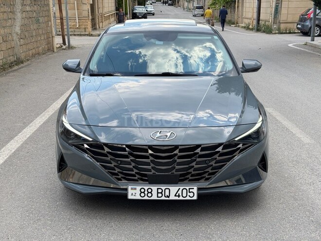 Hyundai Elantra-5