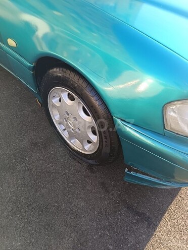 Mercedes C 180-4