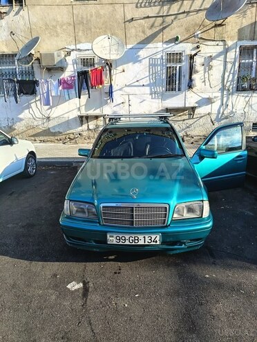 Mercedes C 180-2