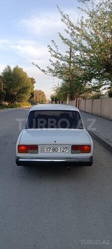 LADA (VAZ) 2107-2