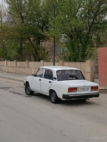 LADA (VAZ) 2107-15