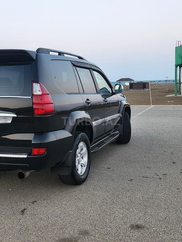 Toyota Land Cruiser Prado-9