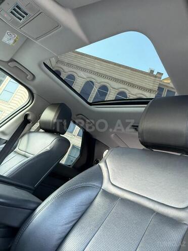 Land Rover Discovery-10
