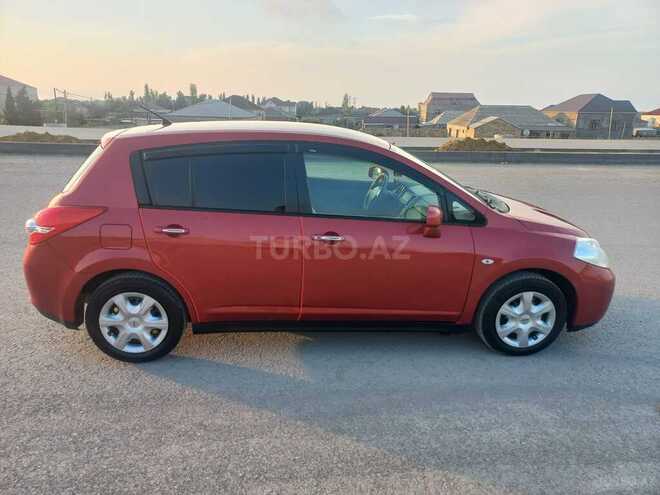 Nissan Tiida-16