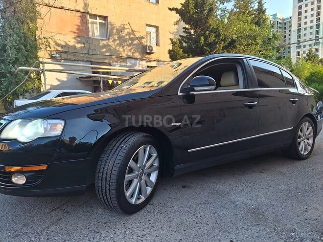 Volkswagen Passat-11