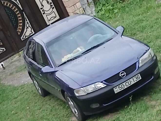 Opel Vectra-4