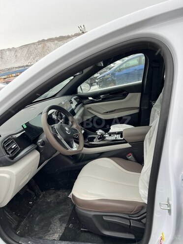 BYD Qin Plus-6