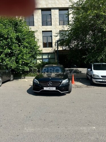 Mercedes C 300-1