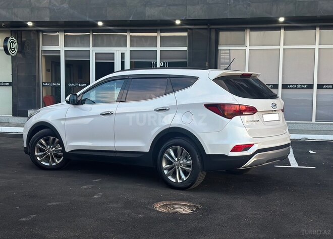 Hyundai Santa Fe-6