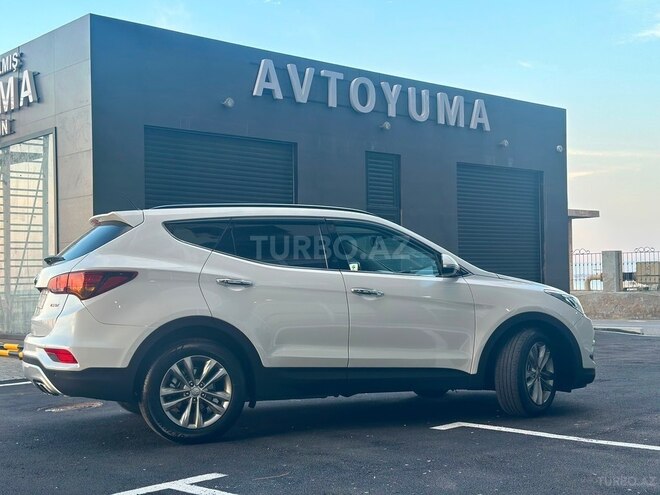 Hyundai Santa Fe-8