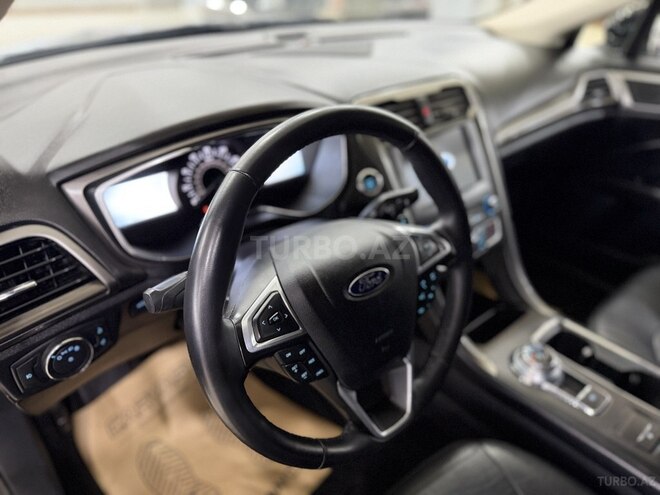 Ford Fusion (North America)-13