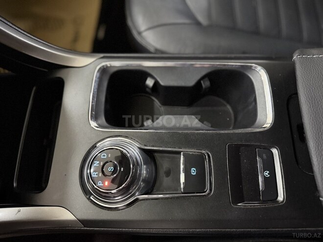 Ford Fusion (North America)-17