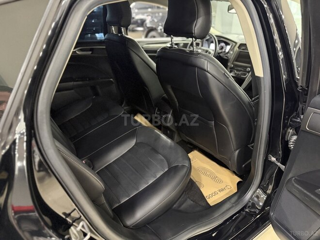 Ford Fusion (North America)-12