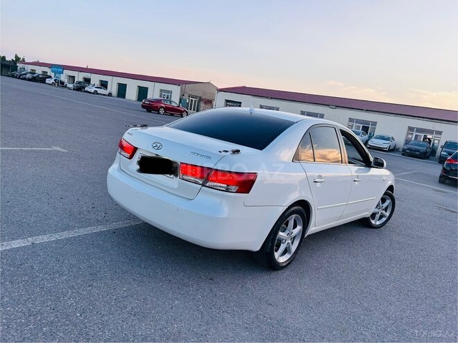 Hyundai Sonata-3