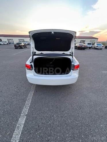 Hyundai Sonata-8