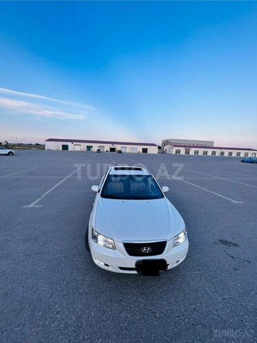 Hyundai Sonata-2