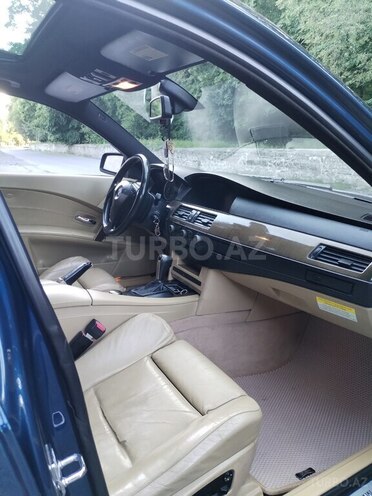 BMW 530-10